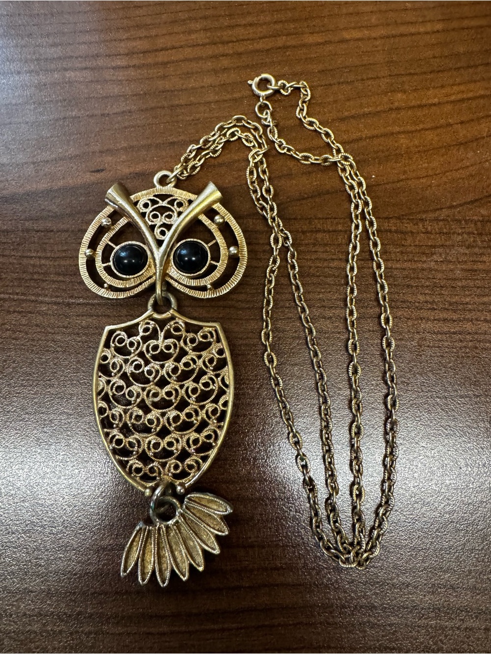 1970’s Sarah Coventry Gold-Tone Owl Pendant Necklace with Black Accent Eyes